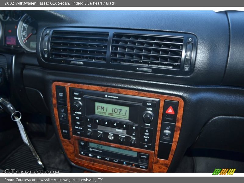 Indigo Blue Pearl / Black 2002 Volkswagen Passat GLX Sedan