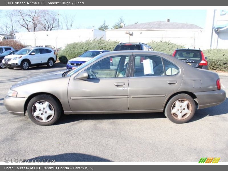 Sandrift Beige / Blond 2001 Nissan Altima GXE
