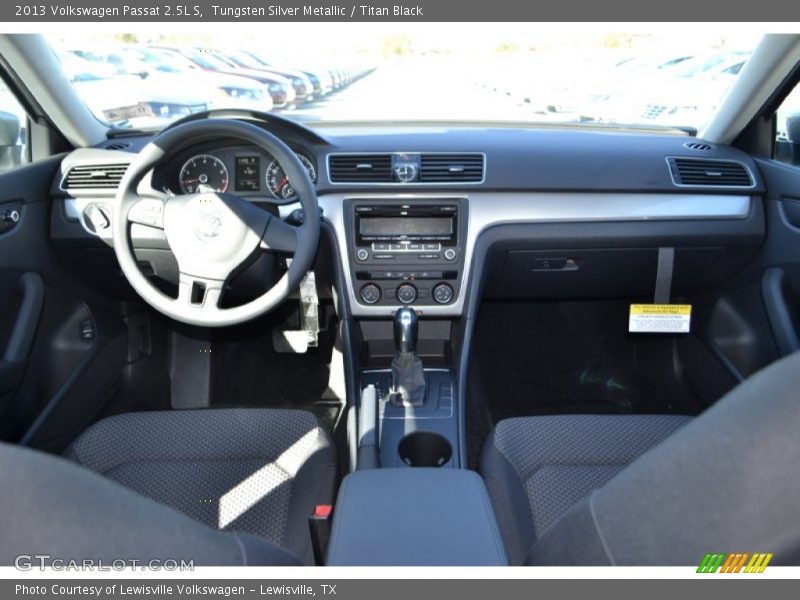 Tungsten Silver Metallic / Titan Black 2013 Volkswagen Passat 2.5L S
