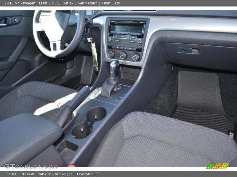 Reflex Silver Metallic / Titan Black 2013 Volkswagen Passat 2.5L S