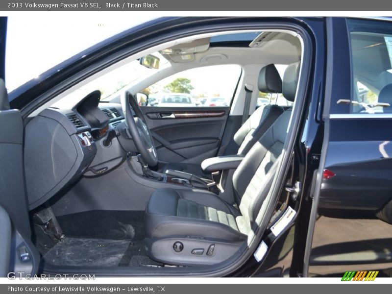 Black / Titan Black 2013 Volkswagen Passat V6 SEL