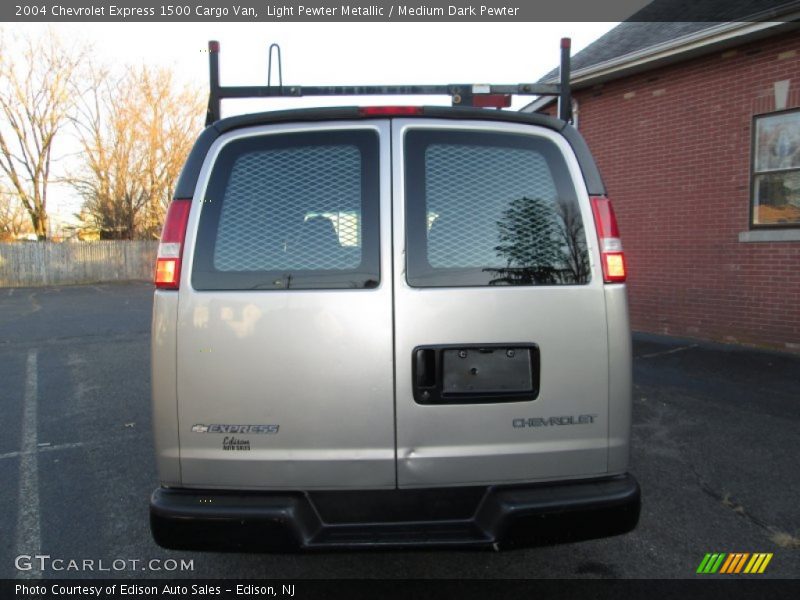 Light Pewter Metallic / Medium Dark Pewter 2004 Chevrolet Express 1500 Cargo Van