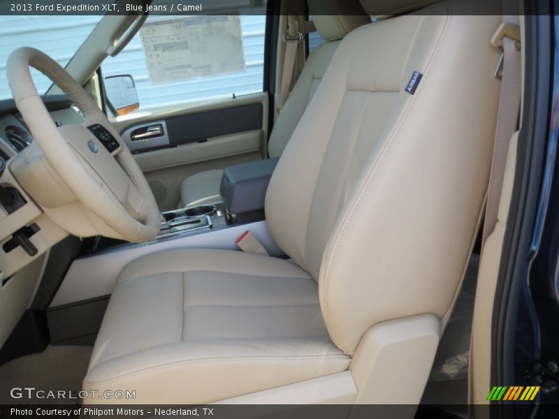 Blue Jeans / Camel 2013 Ford Expedition XLT
