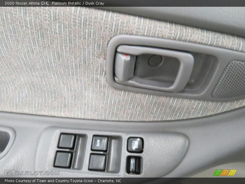 Platinum Metallic / Dusk Gray 2000 Nissan Altima GXE