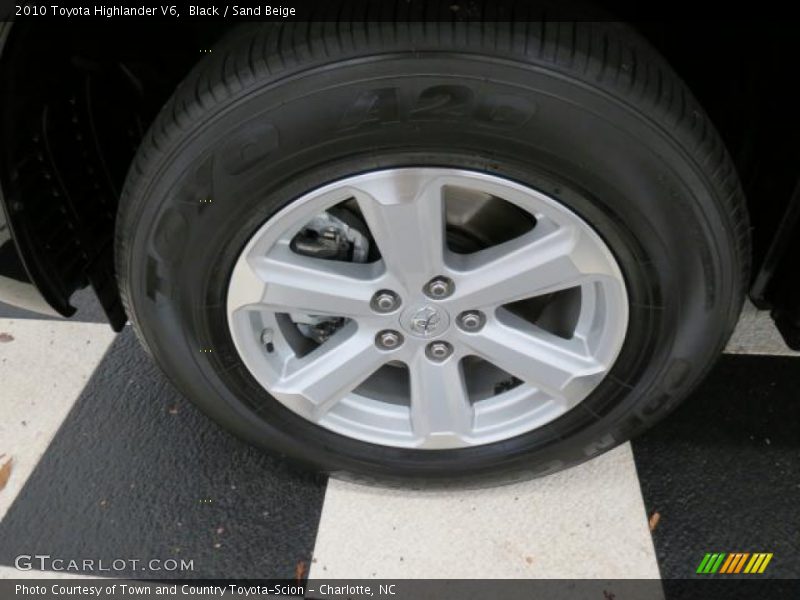 Black / Sand Beige 2010 Toyota Highlander V6