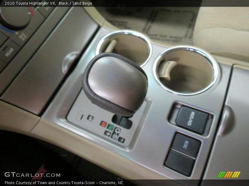 Black / Sand Beige 2010 Toyota Highlander V6