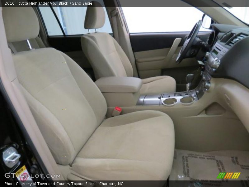 Black / Sand Beige 2010 Toyota Highlander V6
