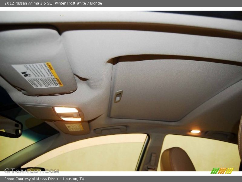 Winter Frost White / Blonde 2012 Nissan Altima 2.5 SL