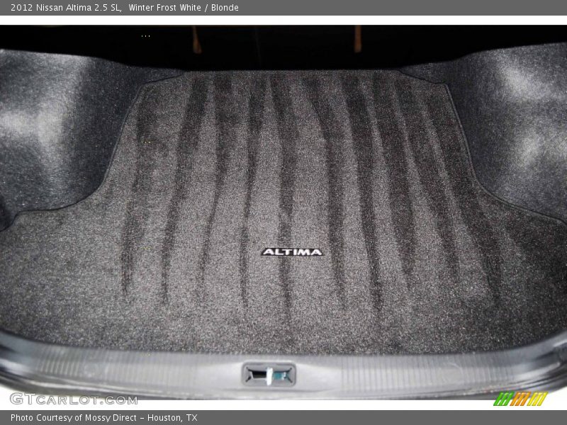 Winter Frost White / Blonde 2012 Nissan Altima 2.5 SL