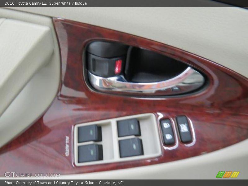 Super White / Bisque 2010 Toyota Camry LE