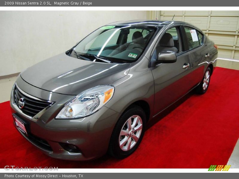 Magnetic Gray / Beige 2009 Nissan Sentra 2.0 SL