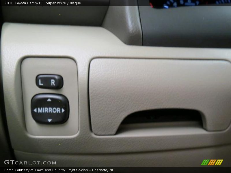 Super White / Bisque 2010 Toyota Camry LE