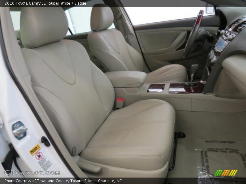 Super White / Bisque 2010 Toyota Camry LE