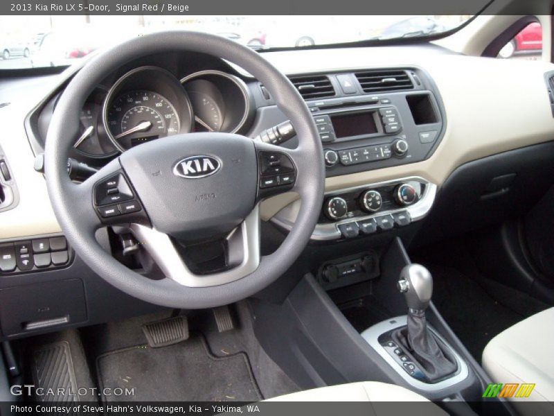 Dashboard of 2013 Rio LX 5-Door