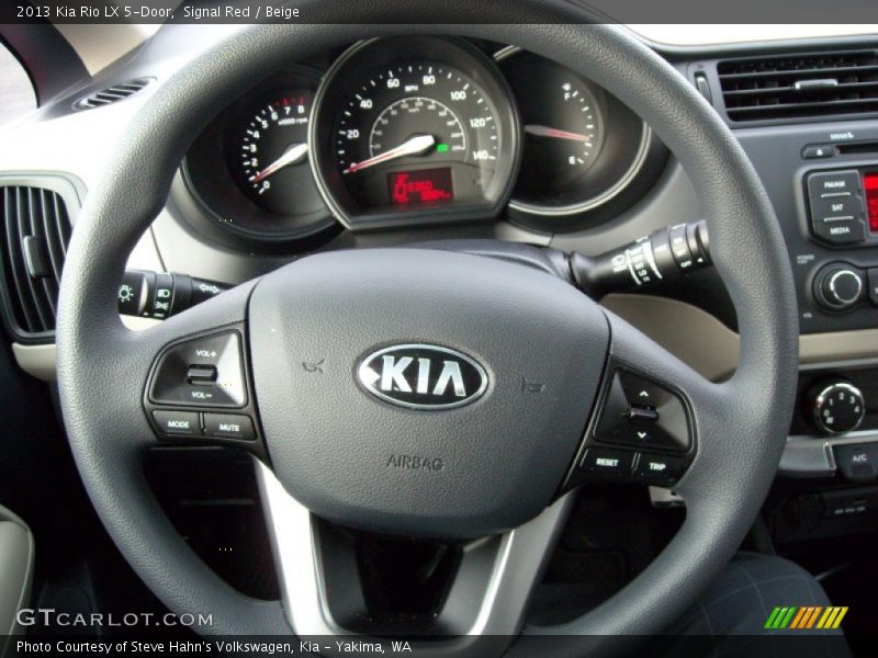  2013 Rio LX 5-Door Steering Wheel