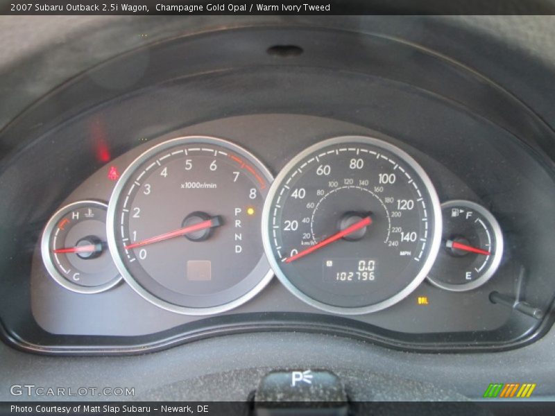 Champagne Gold Opal / Warm Ivory Tweed 2007 Subaru Outback 2.5i Wagon