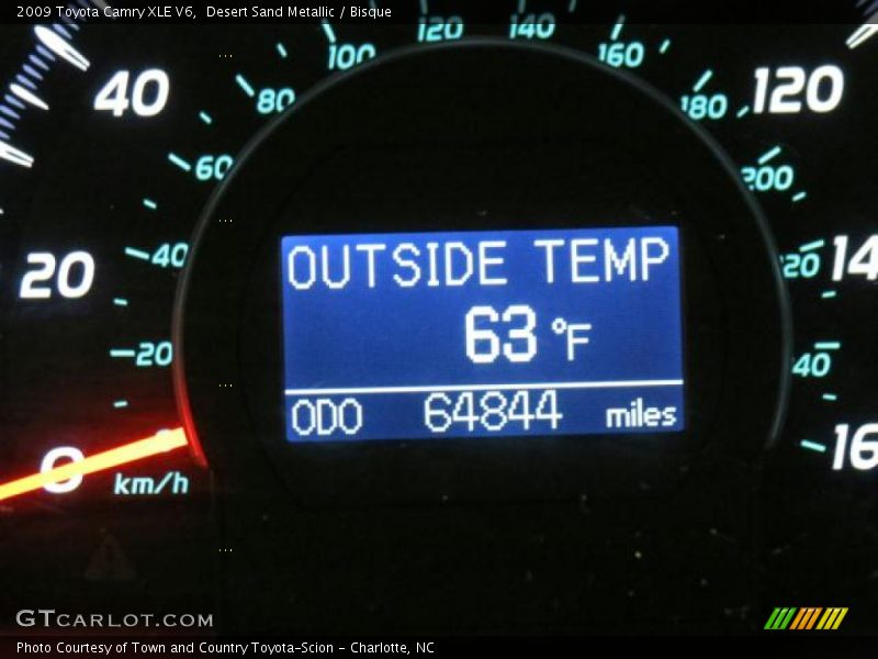 Desert Sand Metallic / Bisque 2009 Toyota Camry XLE V6