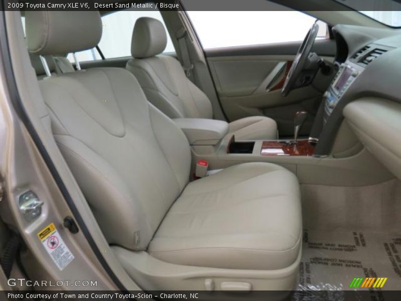 Desert Sand Metallic / Bisque 2009 Toyota Camry XLE V6