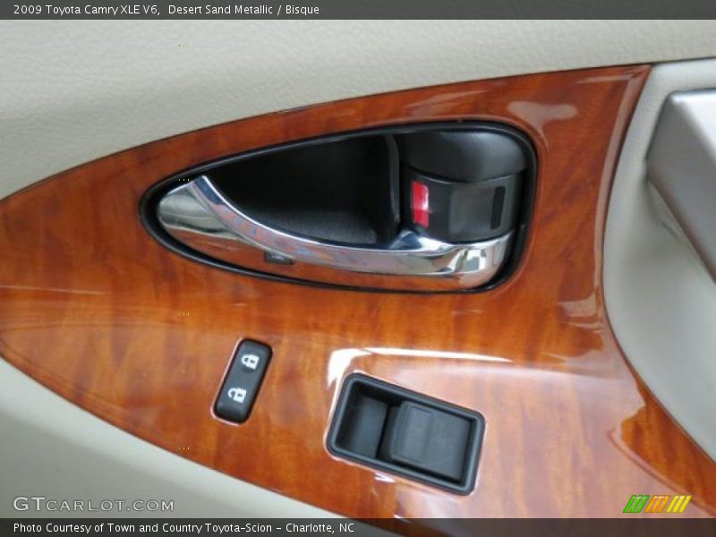 Desert Sand Metallic / Bisque 2009 Toyota Camry XLE V6