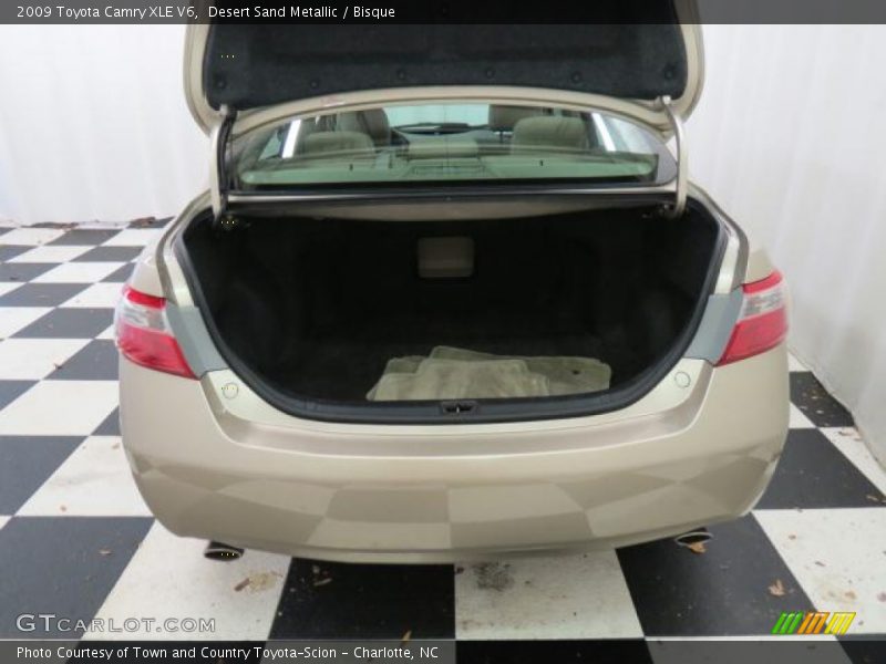 Desert Sand Metallic / Bisque 2009 Toyota Camry XLE V6