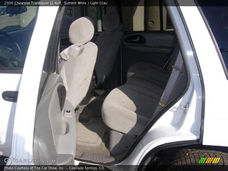 Summit White / Light Gray 2006 Chevrolet TrailBlazer LS 4x4
