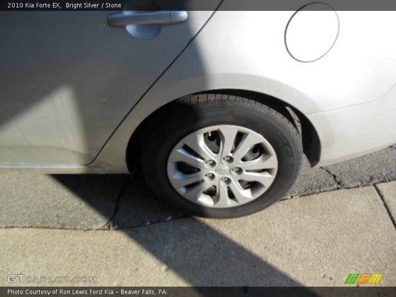 Bright Silver / Stone 2010 Kia Forte EX