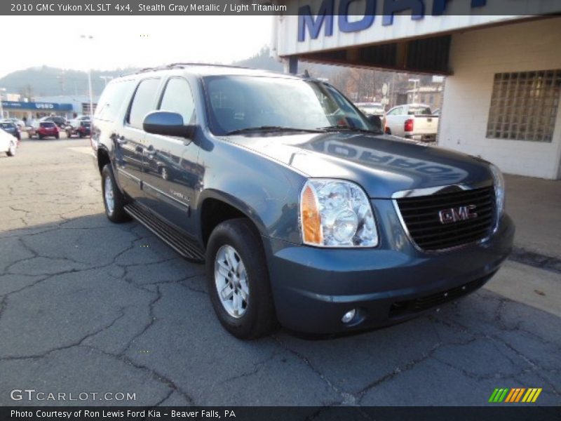 Stealth Gray Metallic / Light Titanium 2010 GMC Yukon XL SLT 4x4