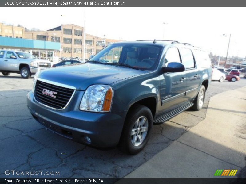 Stealth Gray Metallic / Light Titanium 2010 GMC Yukon XL SLT 4x4