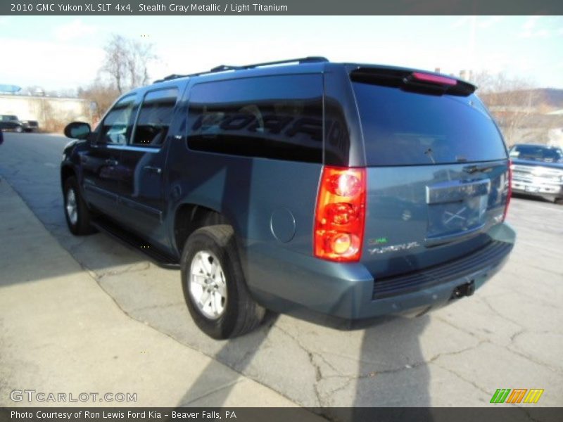 Stealth Gray Metallic / Light Titanium 2010 GMC Yukon XL SLT 4x4