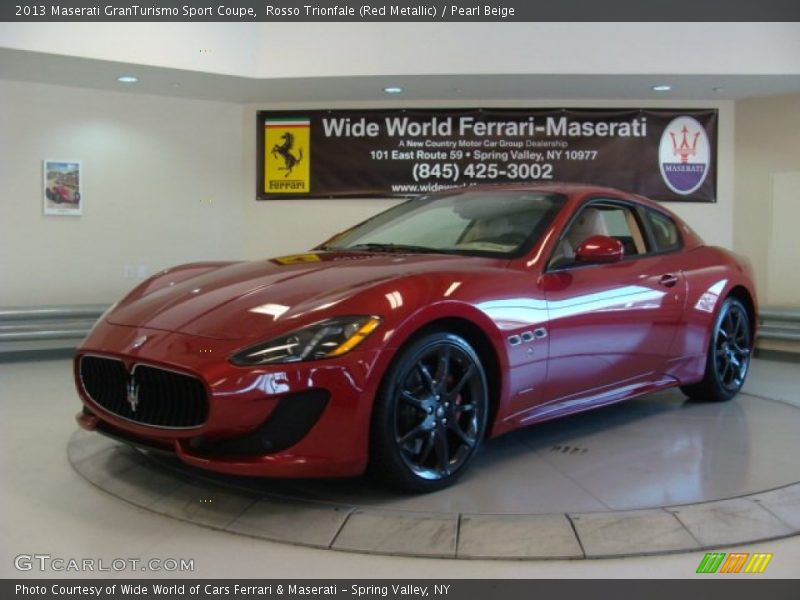 Rosso Trionfale (Red Metallic) / Pearl Beige 2013 Maserati GranTurismo Sport Coupe