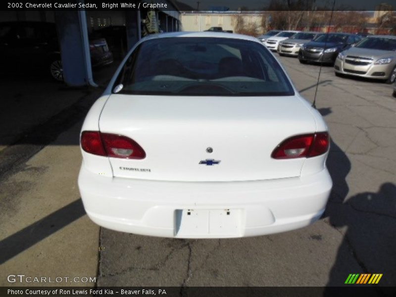 Bright White / Graphite 2002 Chevrolet Cavalier Sedan