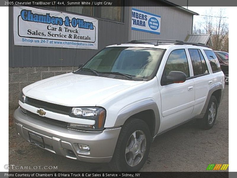 Summit White / Light Gray 2005 Chevrolet TrailBlazer LT 4x4