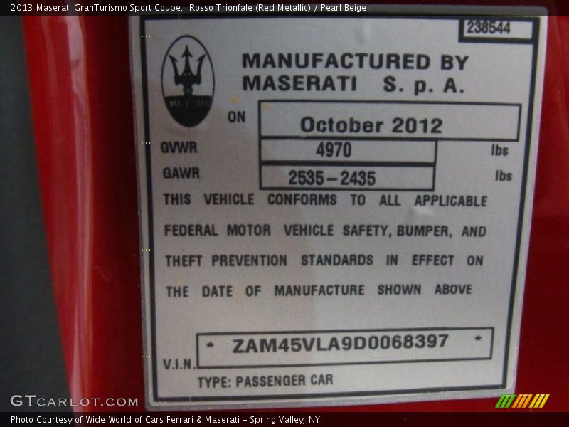 Rosso Trionfale (Red Metallic) / Pearl Beige 2013 Maserati GranTurismo Sport Coupe