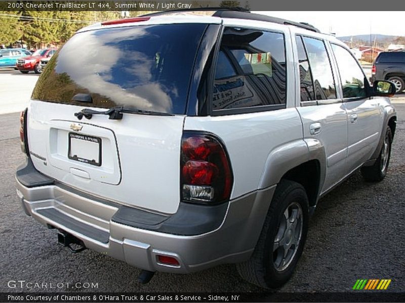 Summit White / Light Gray 2005 Chevrolet TrailBlazer LT 4x4