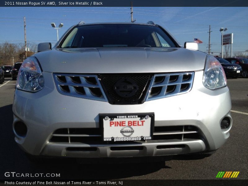 Silver Ice Metallic / Black 2011 Nissan Rogue SV AWD