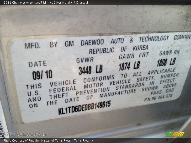 Ice Silver Metallic / Charcoal 2011 Chevrolet Aveo Aveo5 LT