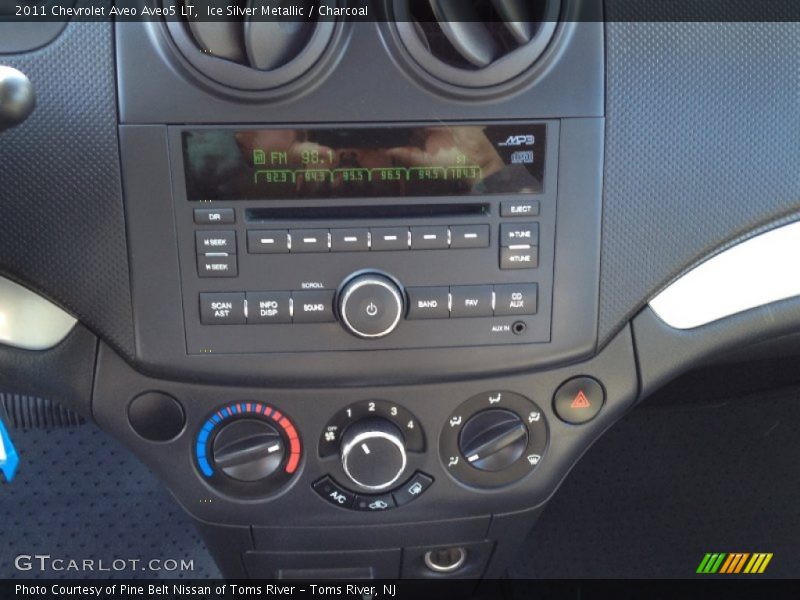 Ice Silver Metallic / Charcoal 2011 Chevrolet Aveo Aveo5 LT