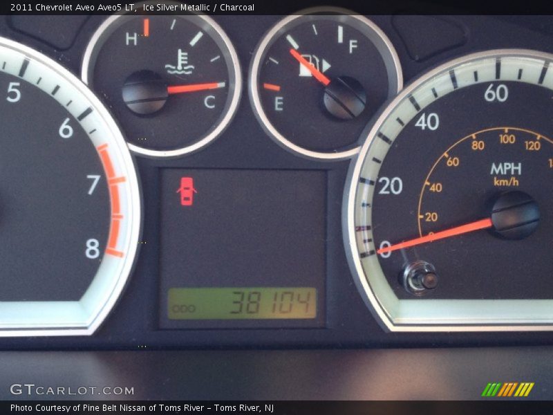 Ice Silver Metallic / Charcoal 2011 Chevrolet Aveo Aveo5 LT