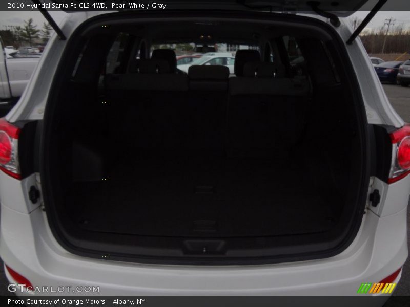 Pearl White / Gray 2010 Hyundai Santa Fe GLS 4WD