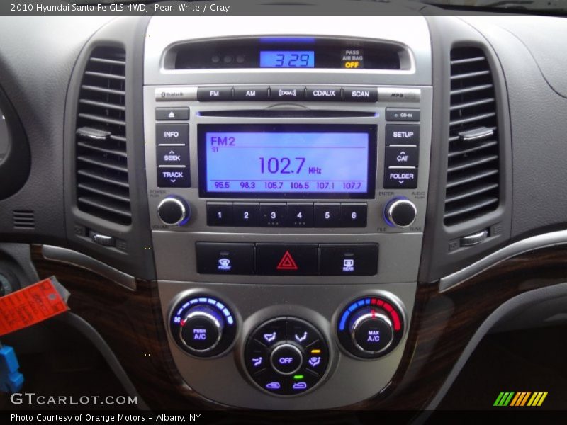 Controls of 2010 Santa Fe GLS 4WD