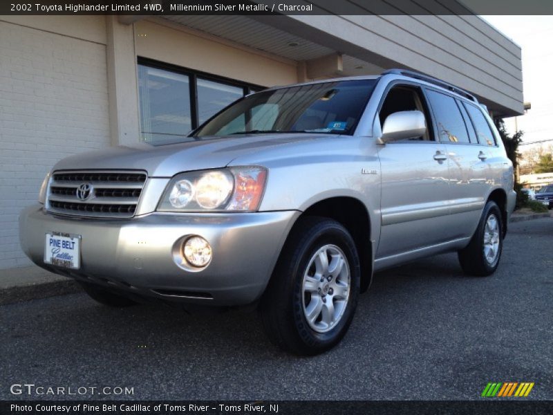 Millennium Silver Metallic / Charcoal 2002 Toyota Highlander Limited 4WD