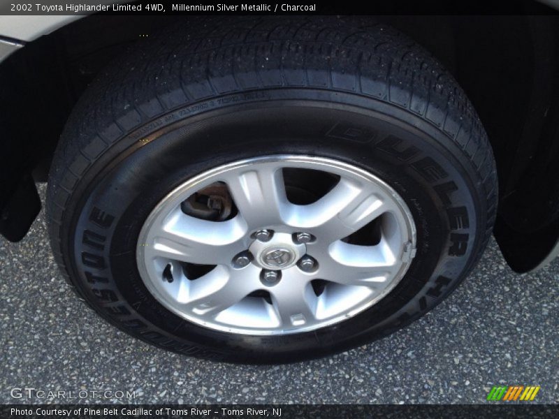 Millennium Silver Metallic / Charcoal 2002 Toyota Highlander Limited 4WD