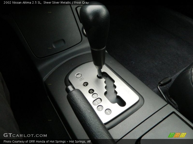Sheer Silver Metallic / Frost Gray 2002 Nissan Altima 2.5 SL