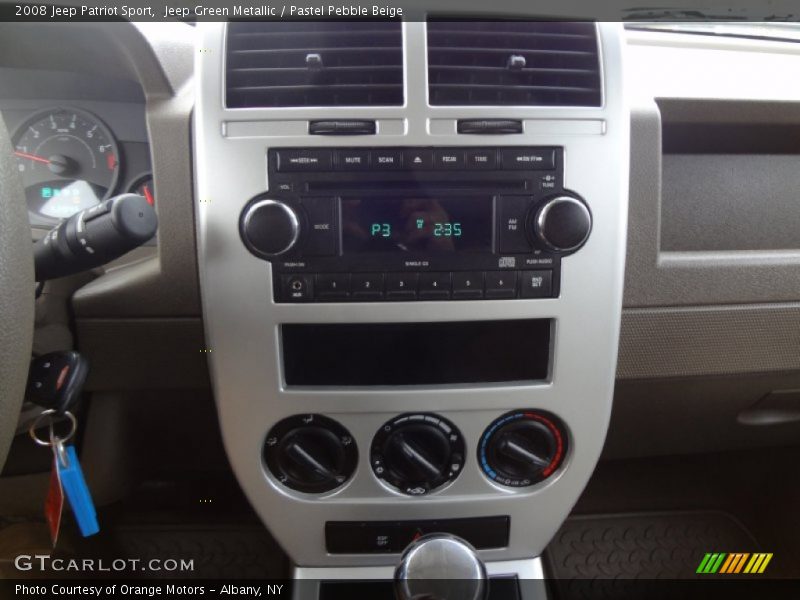 Jeep Green Metallic / Pastel Pebble Beige 2008 Jeep Patriot Sport
