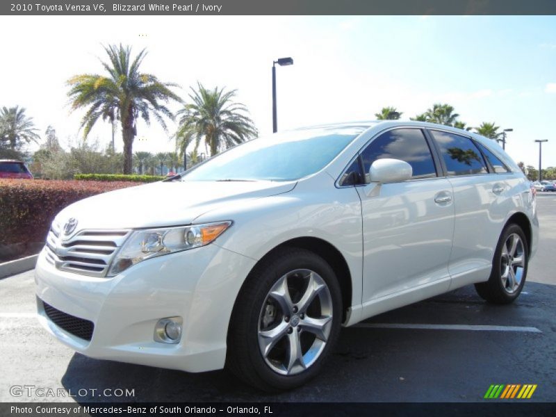 Blizzard White Pearl / Ivory 2010 Toyota Venza V6