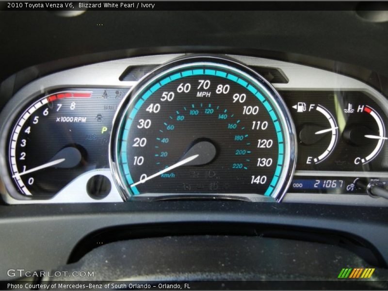 Blizzard White Pearl / Ivory 2010 Toyota Venza V6