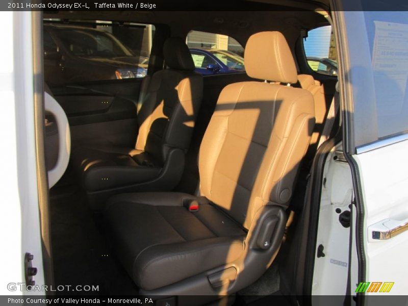 Taffeta White / Beige 2011 Honda Odyssey EX-L