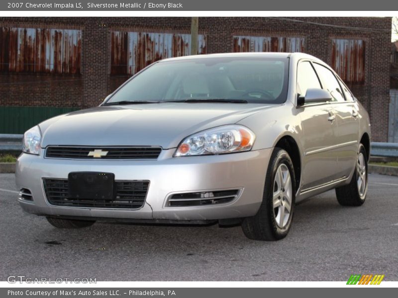 Front 3/4 View of 2007 Impala LS