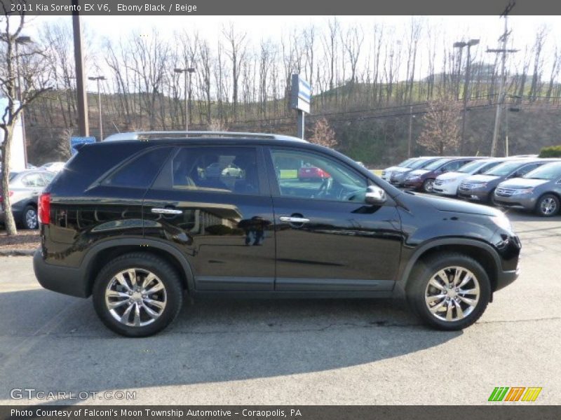 Ebony Black / Beige 2011 Kia Sorento EX V6