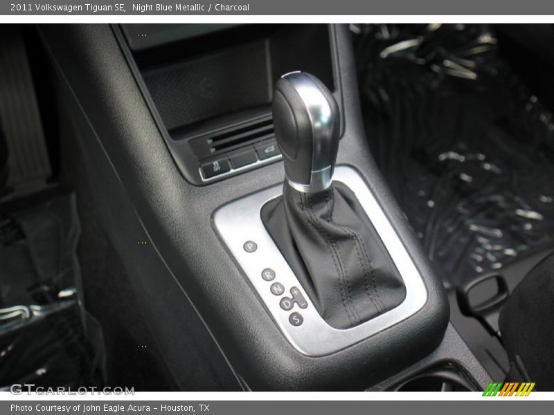 Night Blue Metallic / Charcoal 2011 Volkswagen Tiguan SE